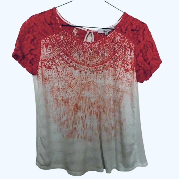Miss Me Coral Lace Lace Sleeve Tee S - Picture 1 of 4